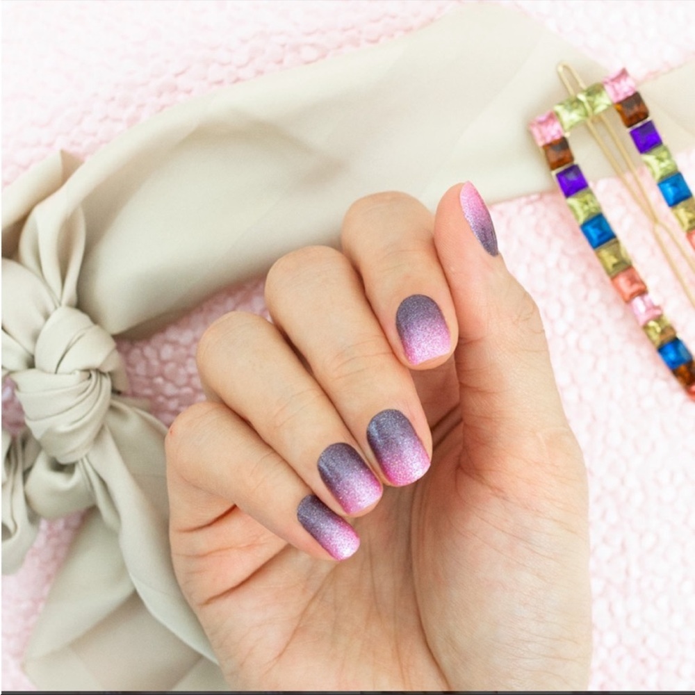 *Retired* Color Street: Atomic Sparkle | Pink Gray Gradient Sparkle Glitter